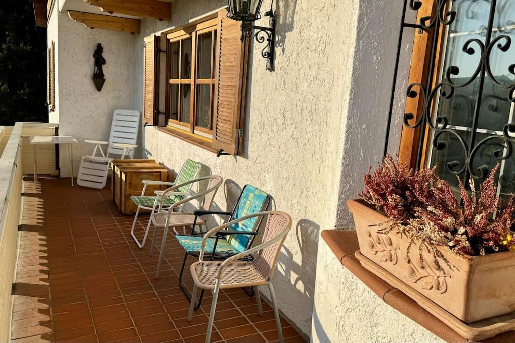 Romantisches Alpenchalet - Mit Sauna Und Kamin - Ruhig Und Zentral Bad Tölz Exteriör bild