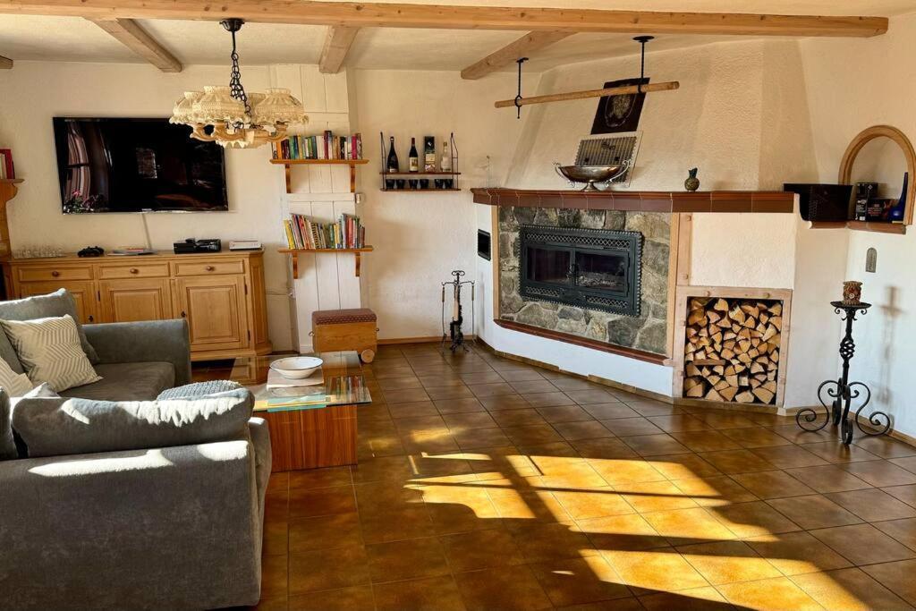 Romantisches Alpenchalet - Mit Sauna Und Kamin - Ruhig Und Zentral Bad Tölz Exteriör bild