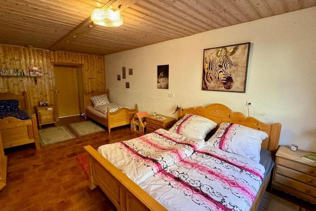 Romantisches Alpenchalet - Mit Sauna Und Kamin - Ruhig Und Zentral Bad Tölz Exteriör bild