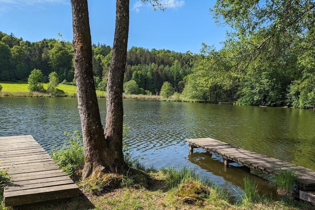 Romantisches Alpenchalet - Mit Sauna Und Kamin - Ruhig Und Zentral Bad Tölz Exteriör bild